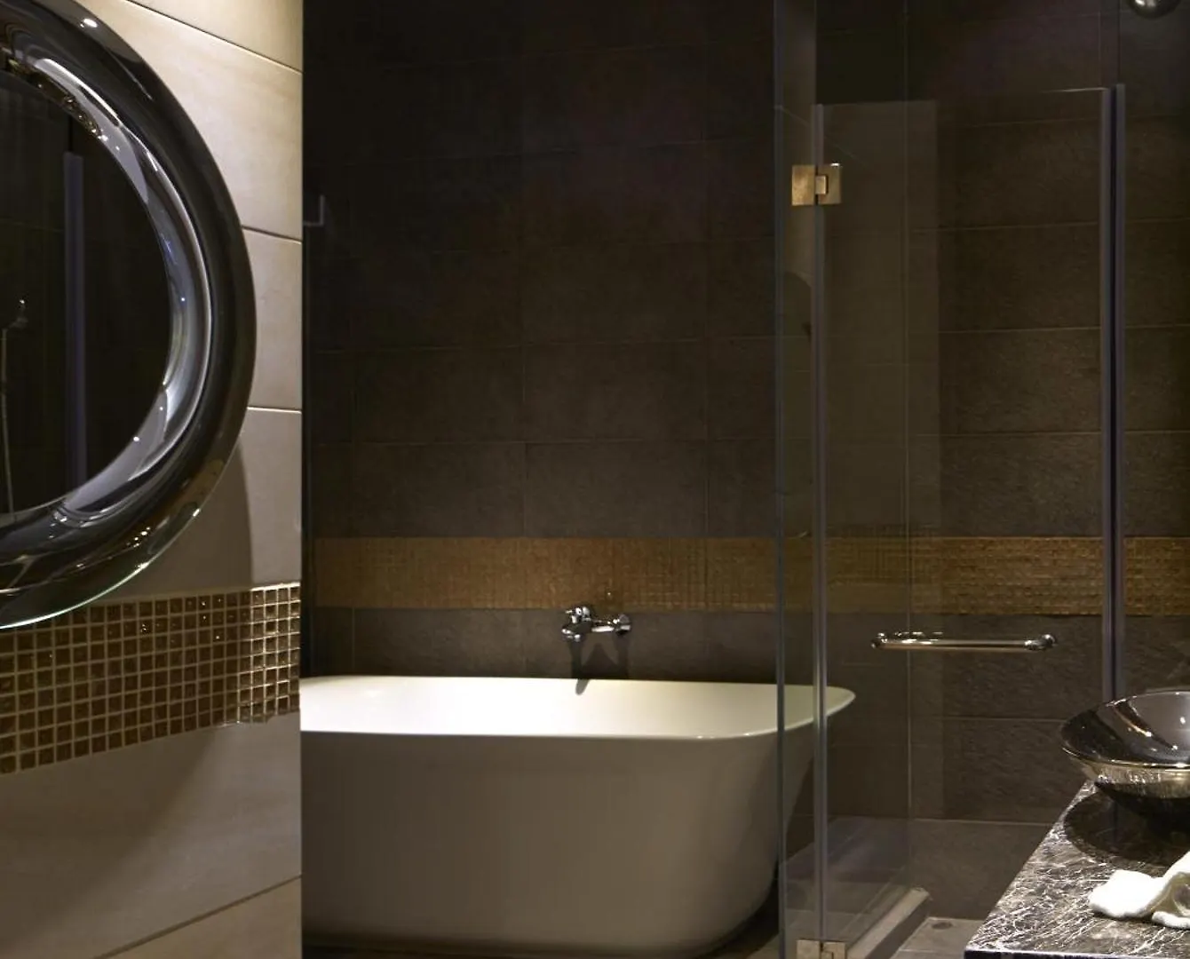 Crafa Harbour Hotel Hong Kong