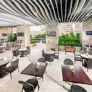 4* Hotel Iclub To Kwa Wan