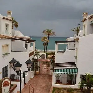 Puerto De La Duquesa , Castillo de Sabinillas Spain