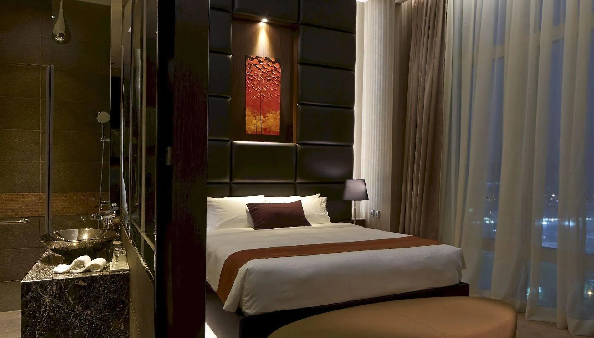 Crafa Harbour Hotel Hongkong