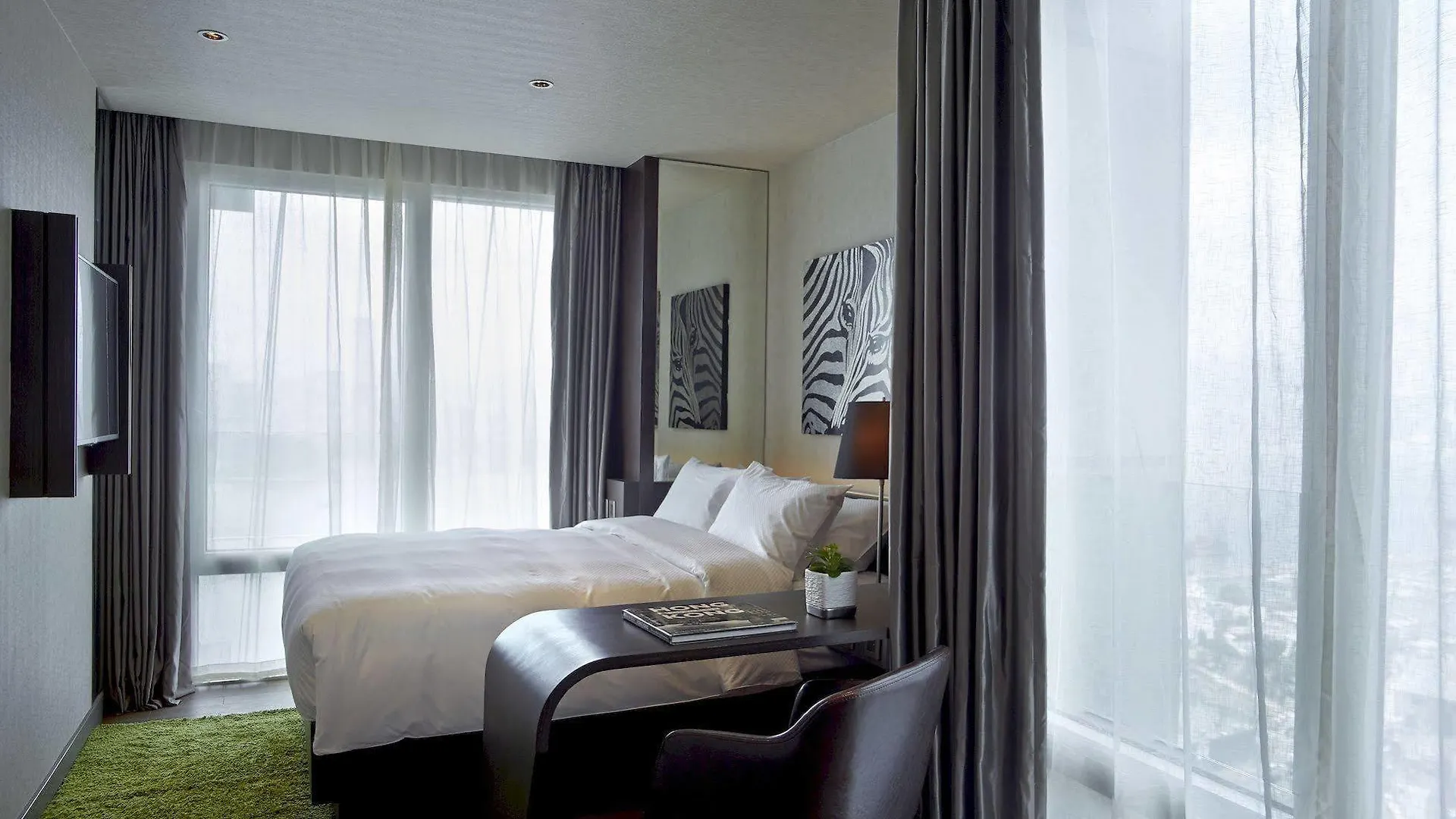 Crafa Harbour Hotel Hongkong